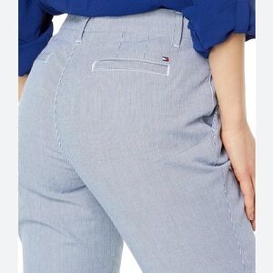 TOMMY HILFIGER Hampton Chino Blue/White Striped Pants